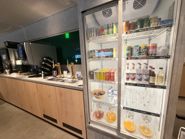 SHARE LOUNGE Olive LOUNGE 南森町